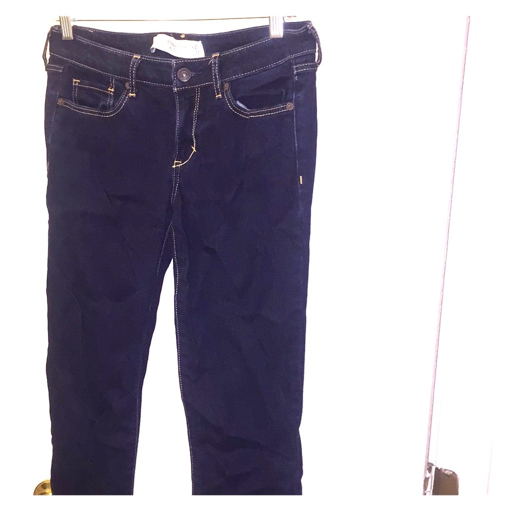 Great quality Abercrombie dark jeans